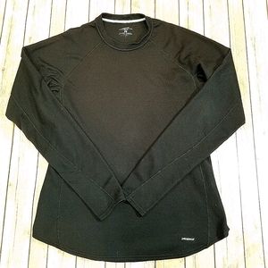 Patagonia black capilene base layer top XL
